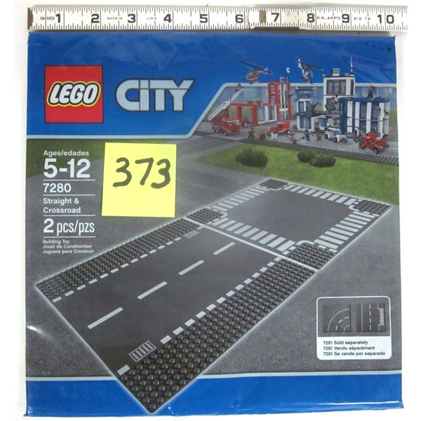 NEW SEALED 2015 Lego #7280 Straight & Crossroad Baseplate set