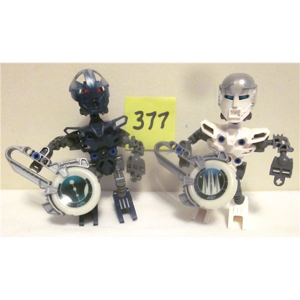 (2) 2004 Lego Bionicle Sets (Metru Nui Matoran) - #8608 "Vhisola", #8612 "Ehrye"