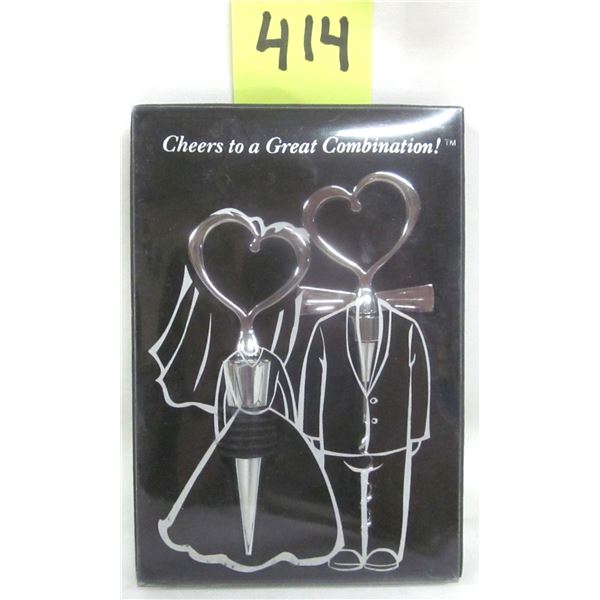 NEW Boxed Wine Stopper & Corkscrew Set