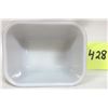 Image 2 : Vintage Pyrex 501-B Caramel Brown 1½ c Refrigerator Dish w/ 501-C Ribbed Clear Lid