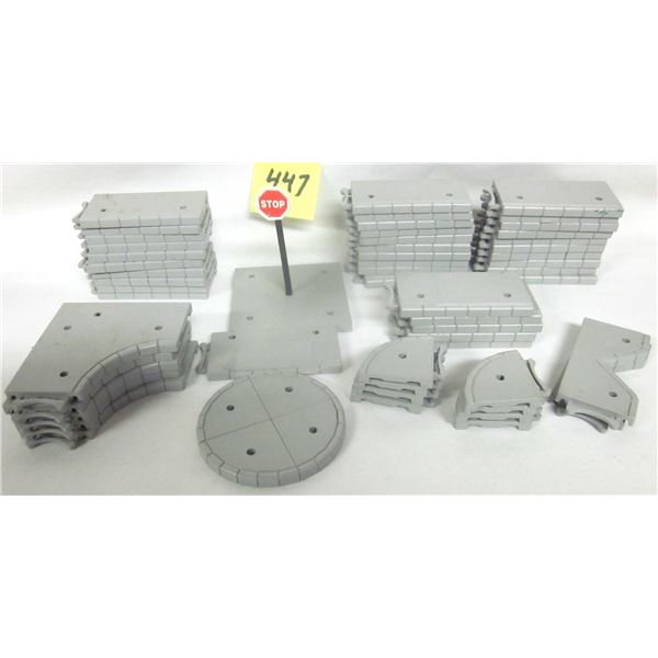 53-piece Mojo-Kit Plastic Interlocking Base Model Set