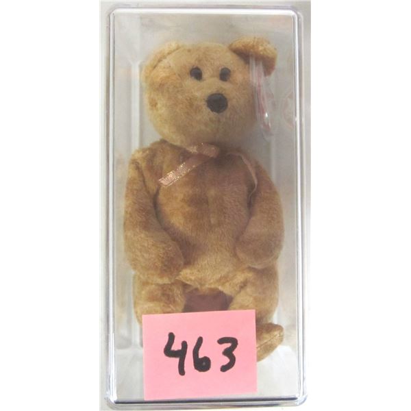 Vintage 2000 Ty Beanie Baby Bear “Cashew” w/ Clear Hard Plastic Storage Case