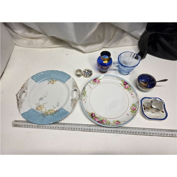 Lot of chinaware- tea cups and saucers