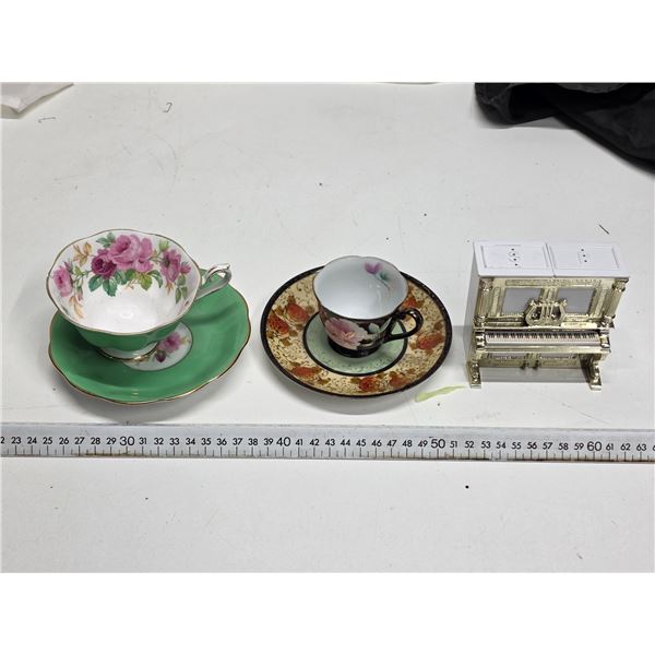 Piano salt and pepper shaker and chinaware- tea cups and saucers