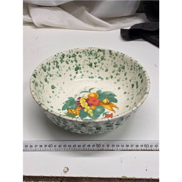 Hand printed fruit bowl