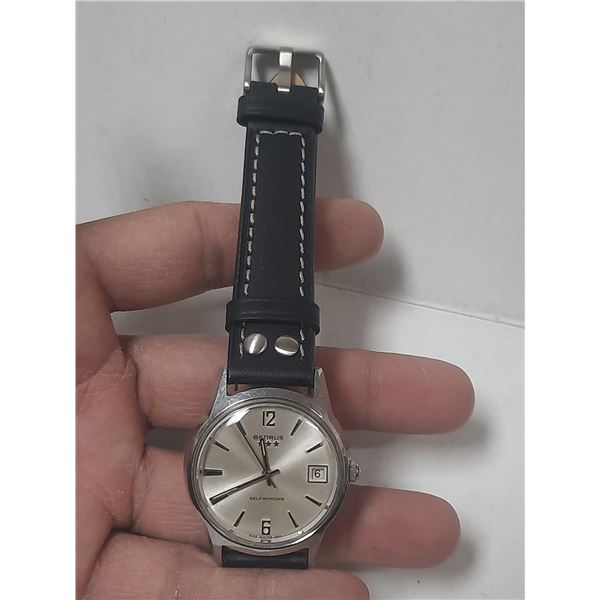 VINTAGE BENRUS AUTO-WIND WATCH, DATE @ 3, RUNS