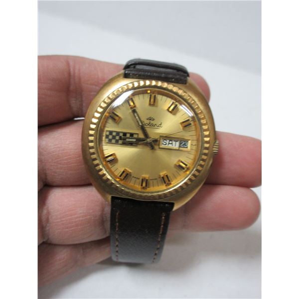 VINTAGE MENS ROLAND DAY/DATE @ 3,AUTO WIND, RUNS