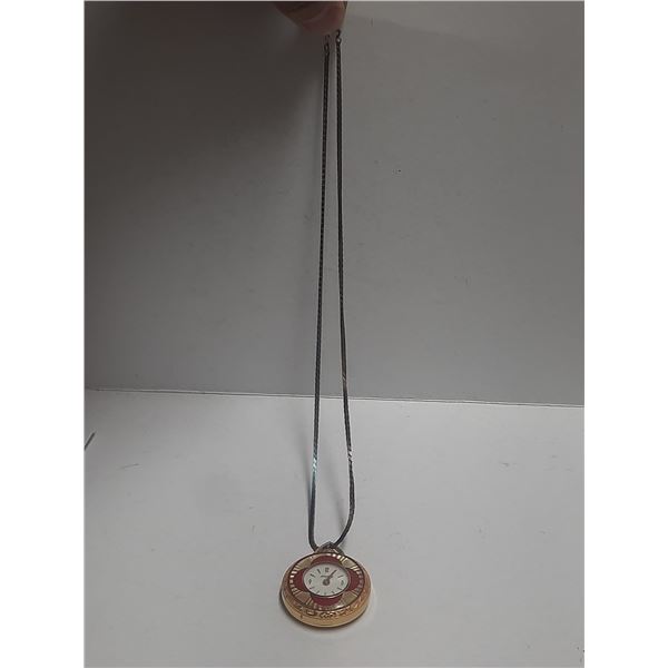 BEAUTIFUL VINTAGE LOCKET WATCH C/W CHAIN MAN WIND , RUNS