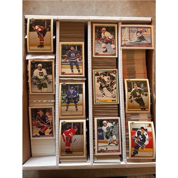 Large Box of Assorted Hockey Cards
