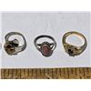 Image 3 : 5 rings- 1 is 925 and sizes range from 6-7