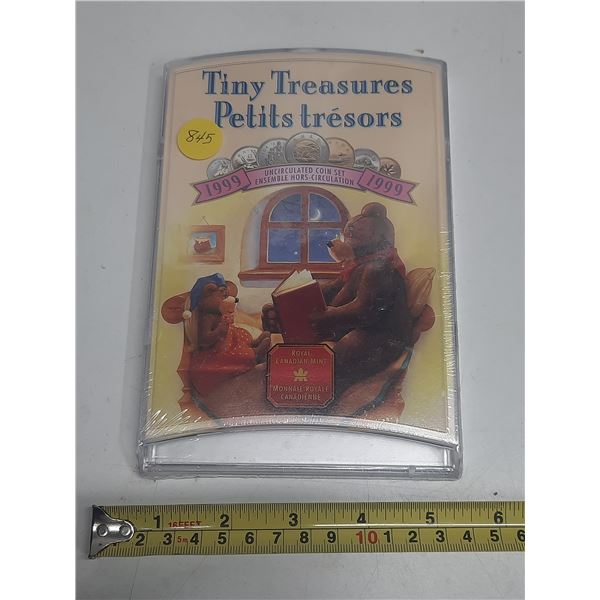 Sealed tiny treasures 1999 coint set