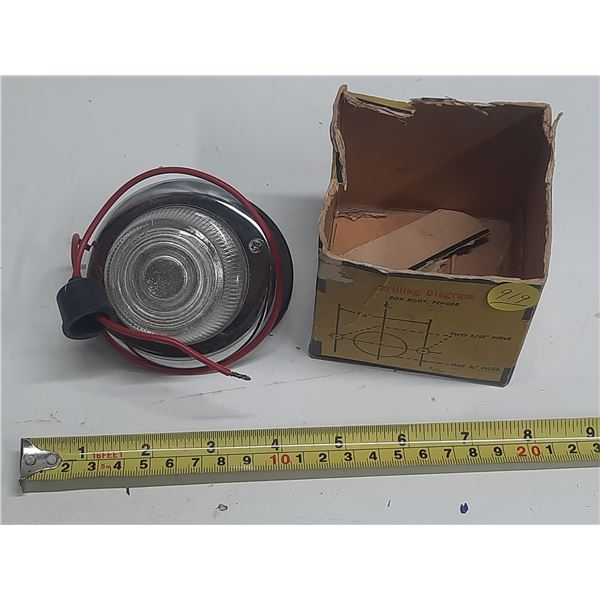 NOS us pioneer #405 back up parking lights- turn signal indicator