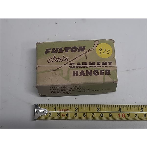 NOS fulton chain garment hanger