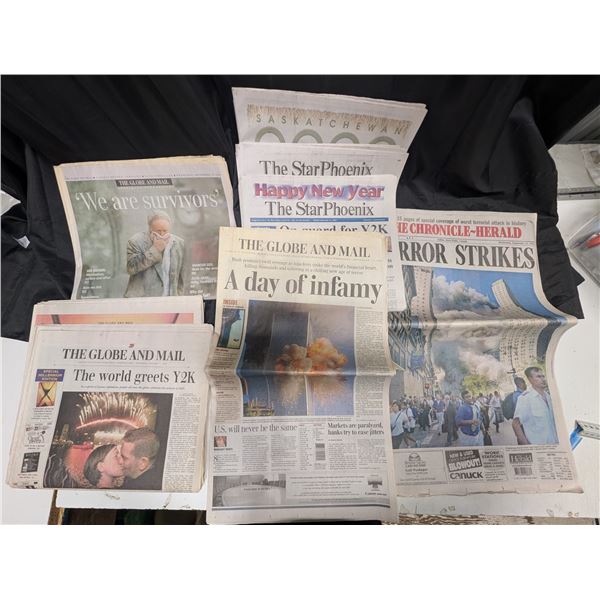 Lot of Vintage newspapers from 2000-2001 (Some from Sept 12th 2001)