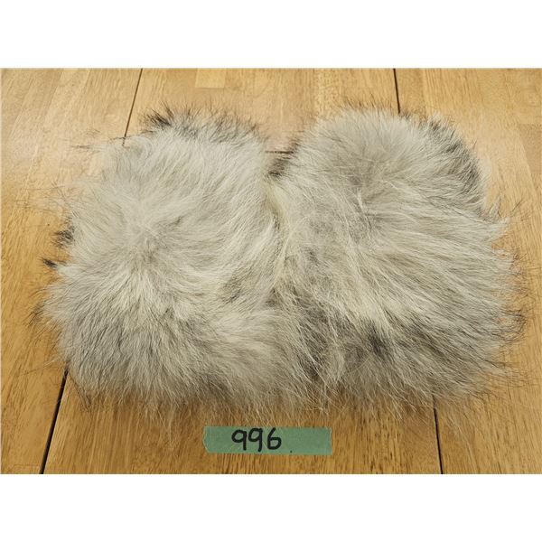 Wolf/Coyote(?) Fur Mitts