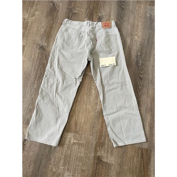 Mens Levi - 36 X 32