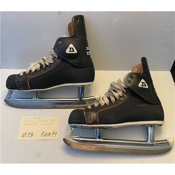 Vintage Daoust Custom Pro - Size 9 - mint