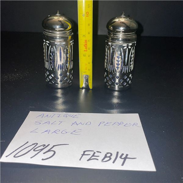 Antique salt & pepper - large