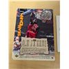 Image 2 : Michael jordan basketball card and coin