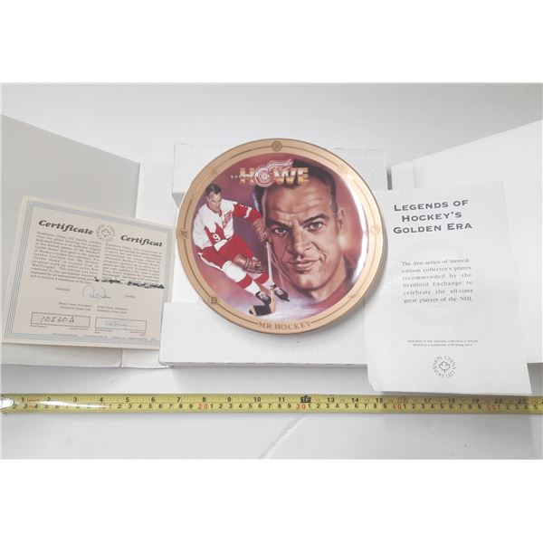 Gordie Howe - Legents of Hockey's Golden Era Collector's Plate.