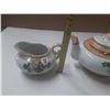 Image 4 : Set of Jeap Ot Coffee Creamer and Sugar Bowl Flower Design.