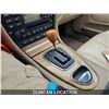 Image 38 : DUNCAN - 2003 JAGUAR S-TYPE, GOLD, 214743 KMS, REAR WHEEL DRIVE. - DM75173