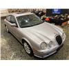Image 10 : PARKSVILLE - 2000 JAGUAR S-TYPE SILVER 156480 KMS - BL41418