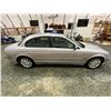 Image 12 : PARKSVILLE - 2000 JAGUAR S-TYPE SILVER 156480 KMS - BL41418