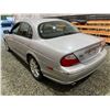 Image 21 : PARKSVILLE - 2000 JAGUAR S-TYPE SILVER 156480 KMS - BL41418