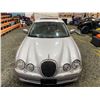 Image 7 : PARKSVILLE - 2000 JAGUAR S-TYPE SILVER 156480 KMS - BL41418