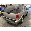 Image 15 : PARKSVILLE - 2004 CHEVROLET BLAZER GOLD 269128 KMS - B120330