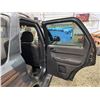 Image 41 : PARKSVILLE - 2008 FORD ESCAPE GREY 131508 MILES - DB90936