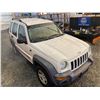 Image 10 : PARKSVILLE - 2003 JEEP LIBERTY WHITE 173625 KMS - B669714