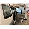Image 39 : PARKSVILLE - 2003 JEEP LIBERTY WHITE 173625 KMS - B669714