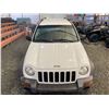 Image 7 : PARKSVILLE - 2003 JEEP LIBERTY WHITE 173625 KMS - B669714