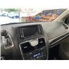 Image 54 : PARKSVILLE - 2014 CHRYSLER TOWN AND COUNTRY WHITE  235345 KMS - D231156