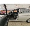 Image 48 : PARKSVILLE - 2006 BMW 323I, SILVER, 203853 KMS, REAR WHEEL DRIVE. - DW29061