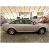 Image 9 : PARKSVILLE - 2008 FORD TAURUS GREY 161780 KMS - D106306