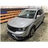 Image 4 : PARKSVILLE - 2017 DODGE JOURNEY SILVER 161297 KMS - D615008