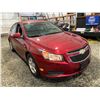 Image 9 : PARKSVILLE - 2012 CHEVROLET CRUZE RED 139747 KMS - B398093