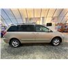 Image 11 : PARKSVILLE - 2004 TOYOTA SIENNA GOLD 319801 KMS - B014612