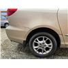 Image 27 : PARKSVILLE - 2004 TOYOTA SIENNA GOLD 319801 KMS - B014612