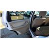 Image 29 : DUNCAN - 2002 MAZDA TRIBUTE WHITE 264980 KMS - JM59492