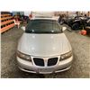 Image 7 : PARKSVILLE - 2004 PONTIAC BONNEVILLE SILVER 176582 KMS - D243819