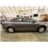 Image 11 : PARKSVILLE - 2016 VOLKSWAGEN JETTA GREY 178471 KMS - D385209