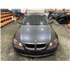 Image 7 : PARKSVILLE - 2007 BMW 328XI GREY 154714 KMS - D034530