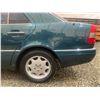 Image 29 : PARKSVILLE - 1995 MERCEDES-BENZ C-CLASS GREEN 199757 KMS - D264777