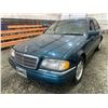 Image 3 : PARKSVILLE - 1995 MERCEDES-BENZ C-CLASS GREEN 199757 KMS - D264777