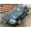 Image 4 : PARKSVILLE - 1995 MERCEDES-BENZ C-CLASS GREEN 199757 KMS - D264777