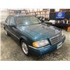Image 9 : PARKSVILLE - 1995 MERCEDES-BENZ C-CLASS GREEN 199757 KMS - D264777